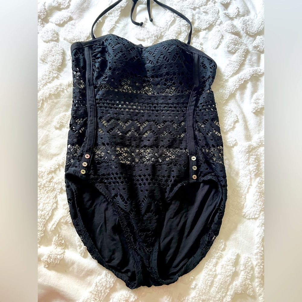Robin Piccone swimsuit… size 10